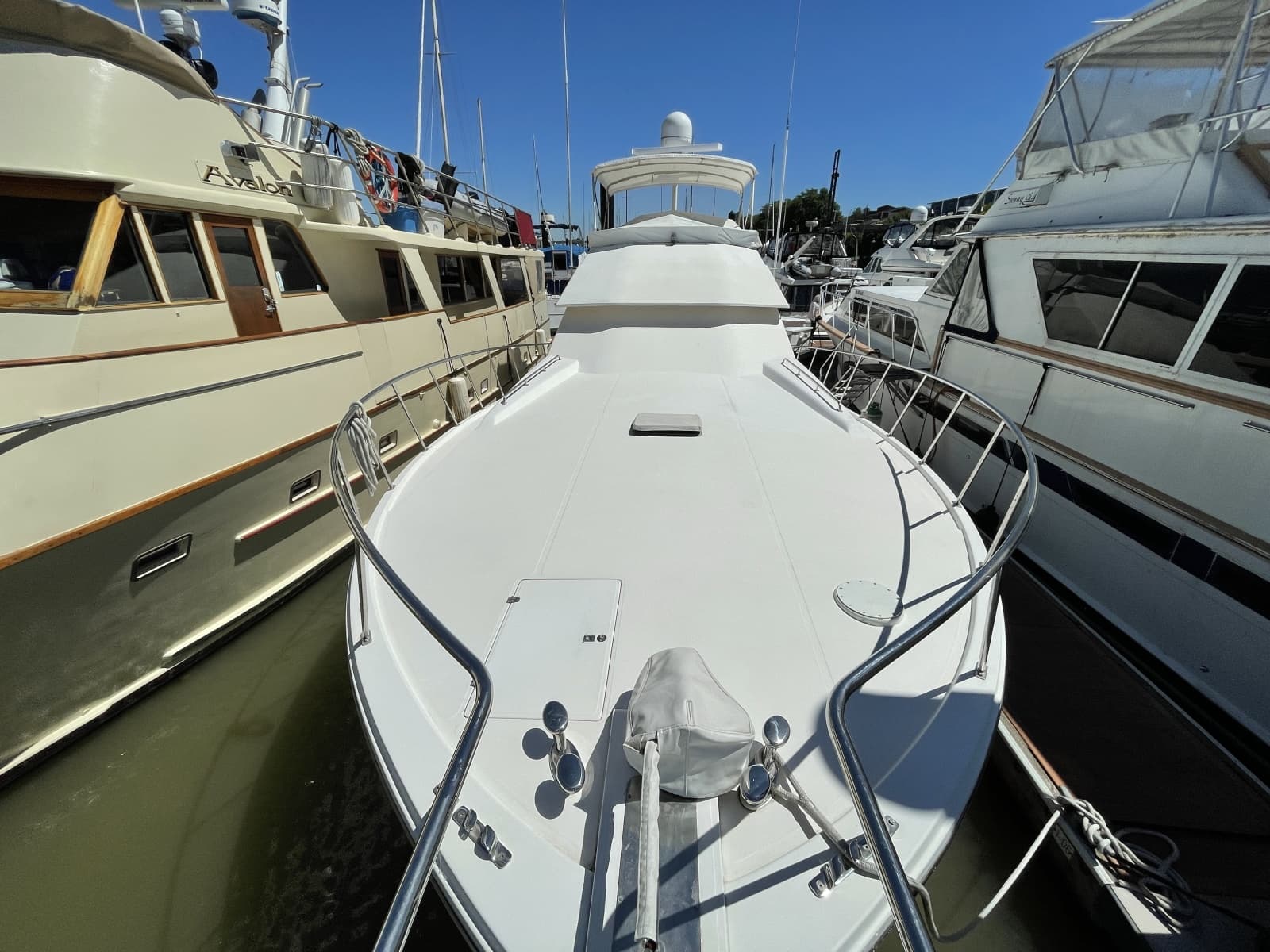 1990 Southern Cross 52 - Photo 5