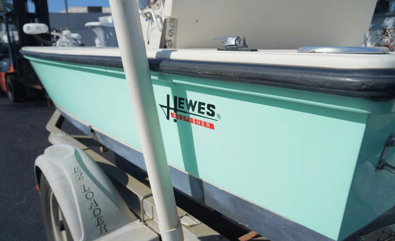 2001 Hewes Redfisher - Photo 3