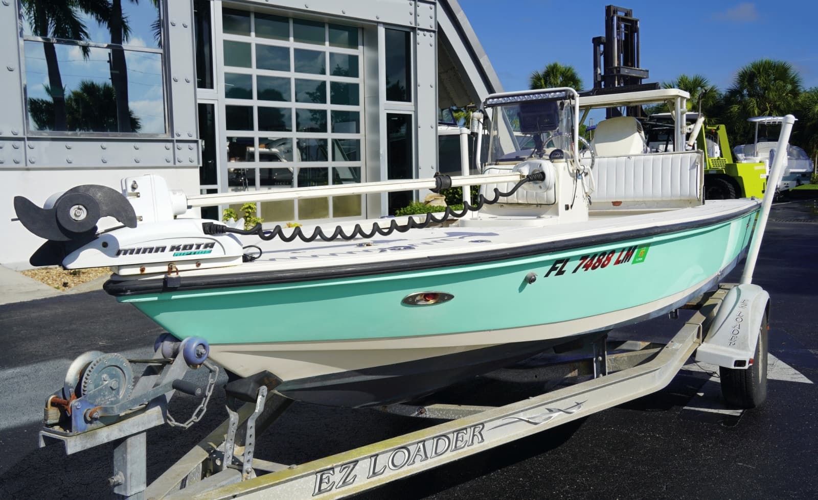 2001 Hewes Redfisher - Photo 2