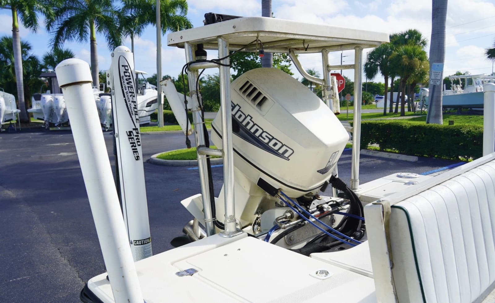 2001 Hewes Redfisher - Photo 9