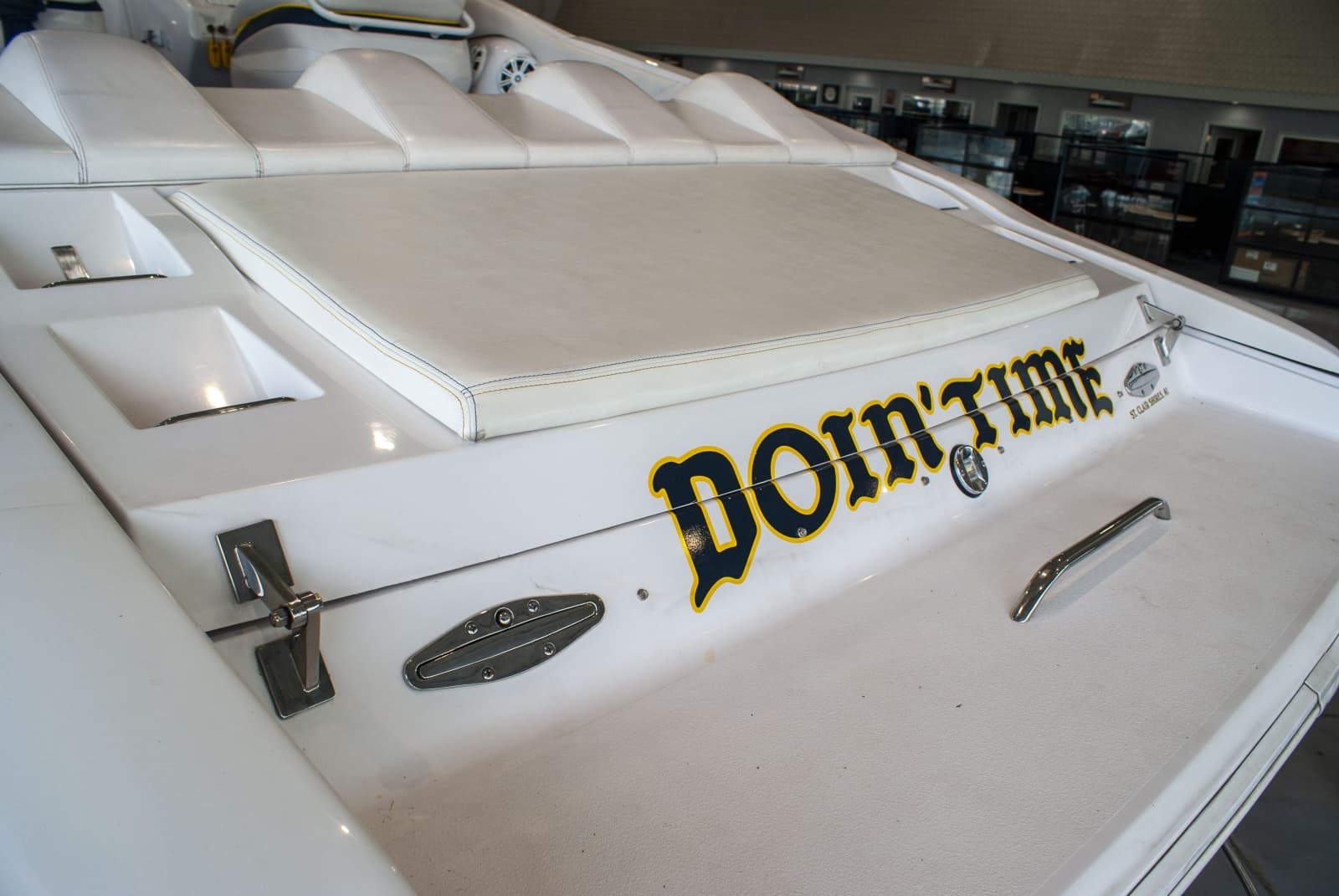 2004 Donzi 38 ZX - Photo 12