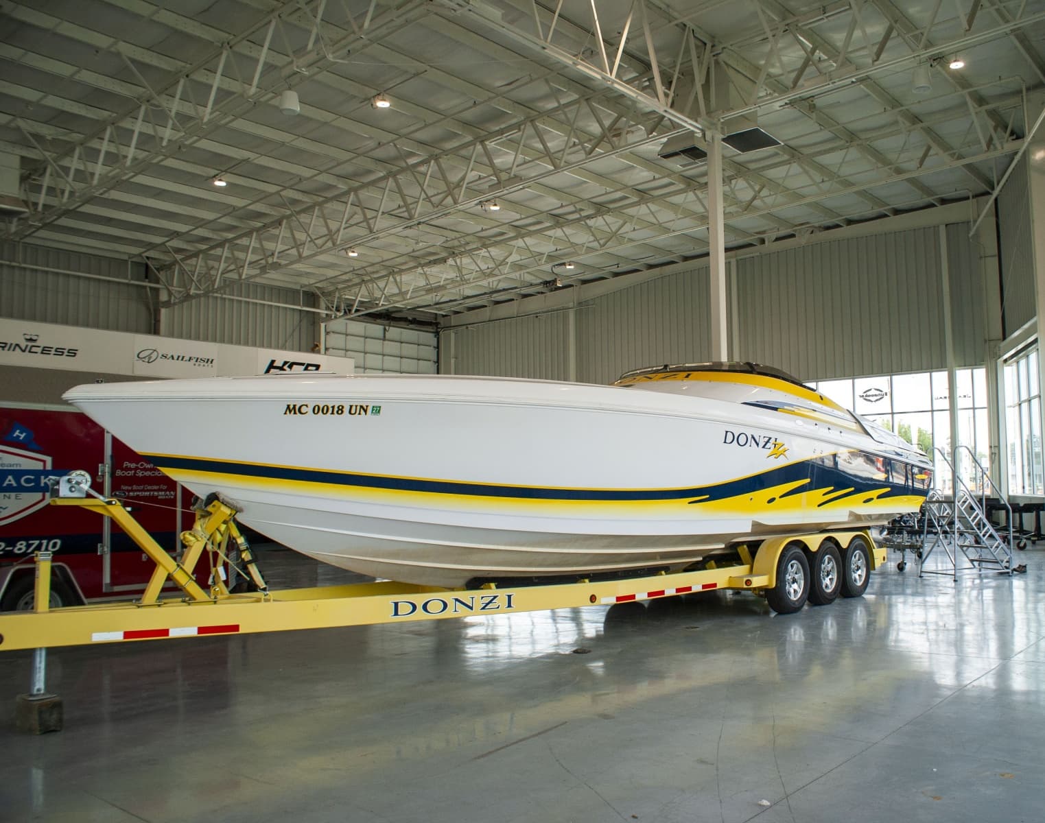 2004 Donzi 38 ZX - Photo 1