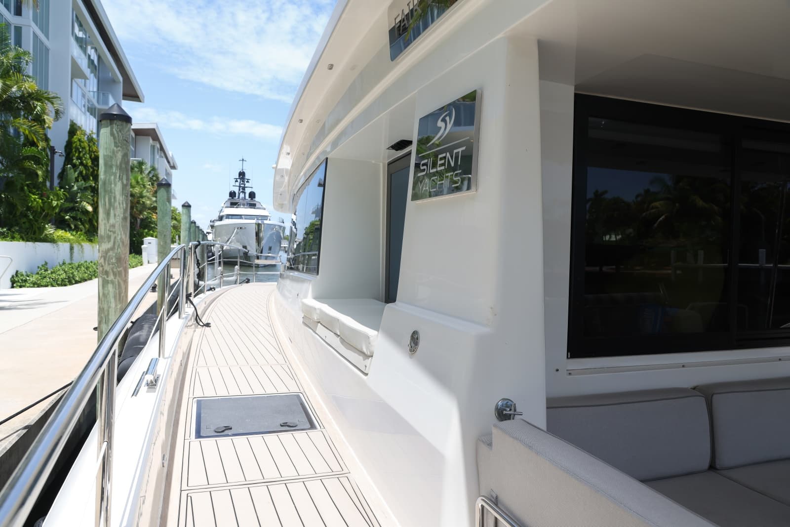 2019 Silent-Yachts  - Photo 19