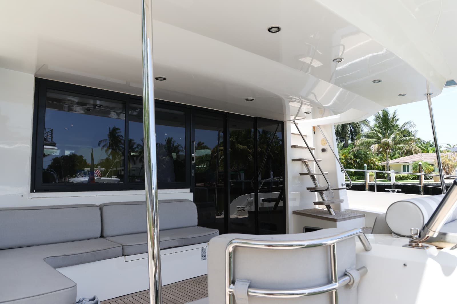 2019 Silent-Yachts  - Photo 6