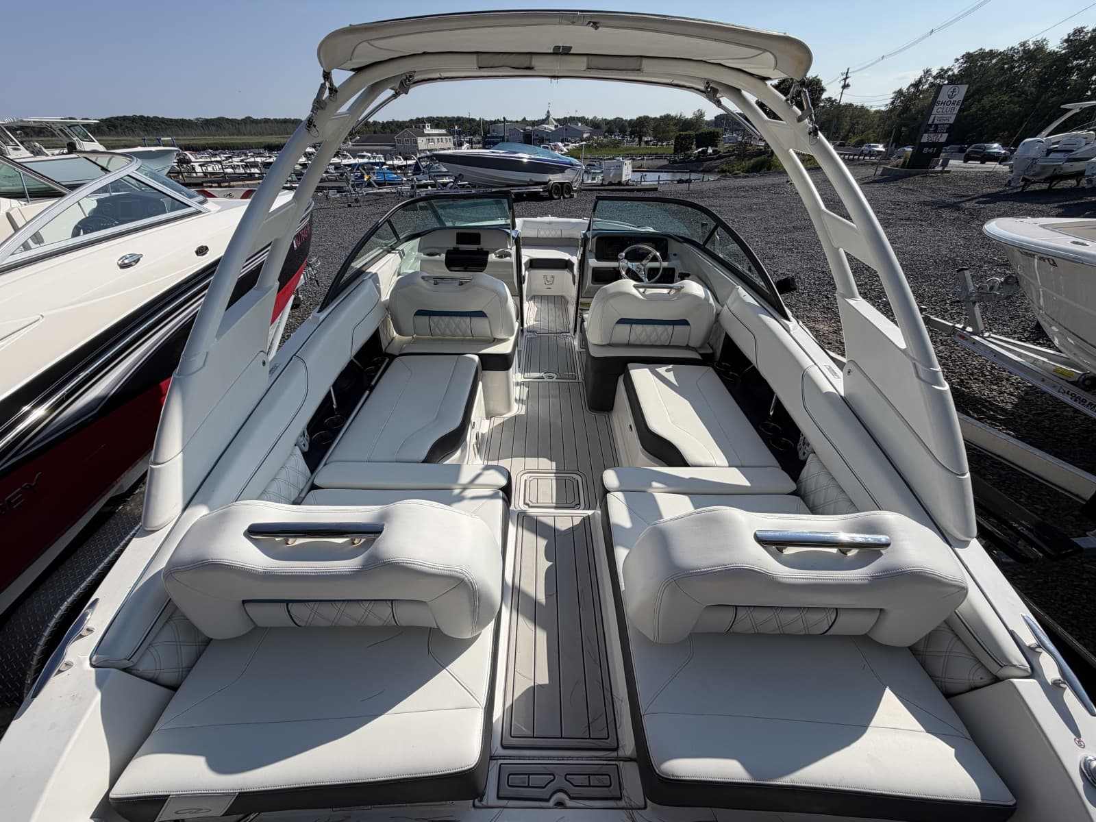 2022 Regal LX2 - Photo 8