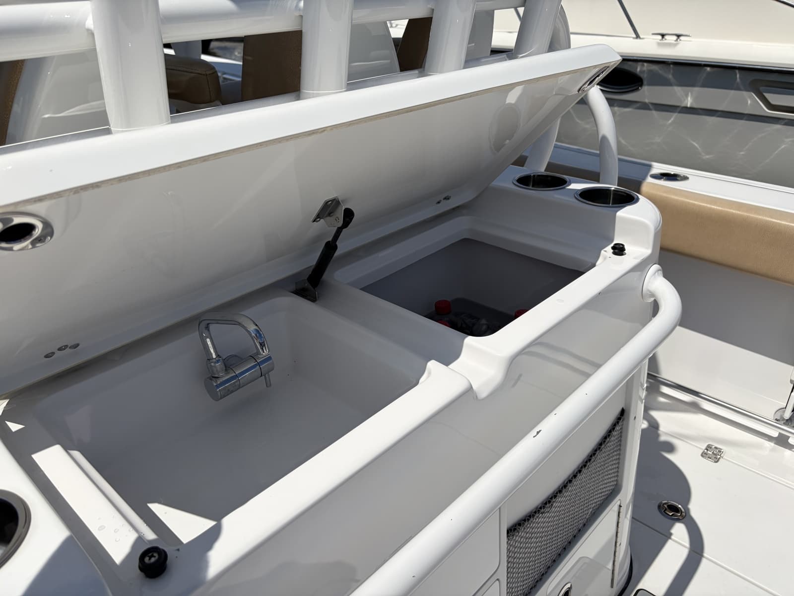 2018 Sportsman Open 312 Center Console - Photo 15