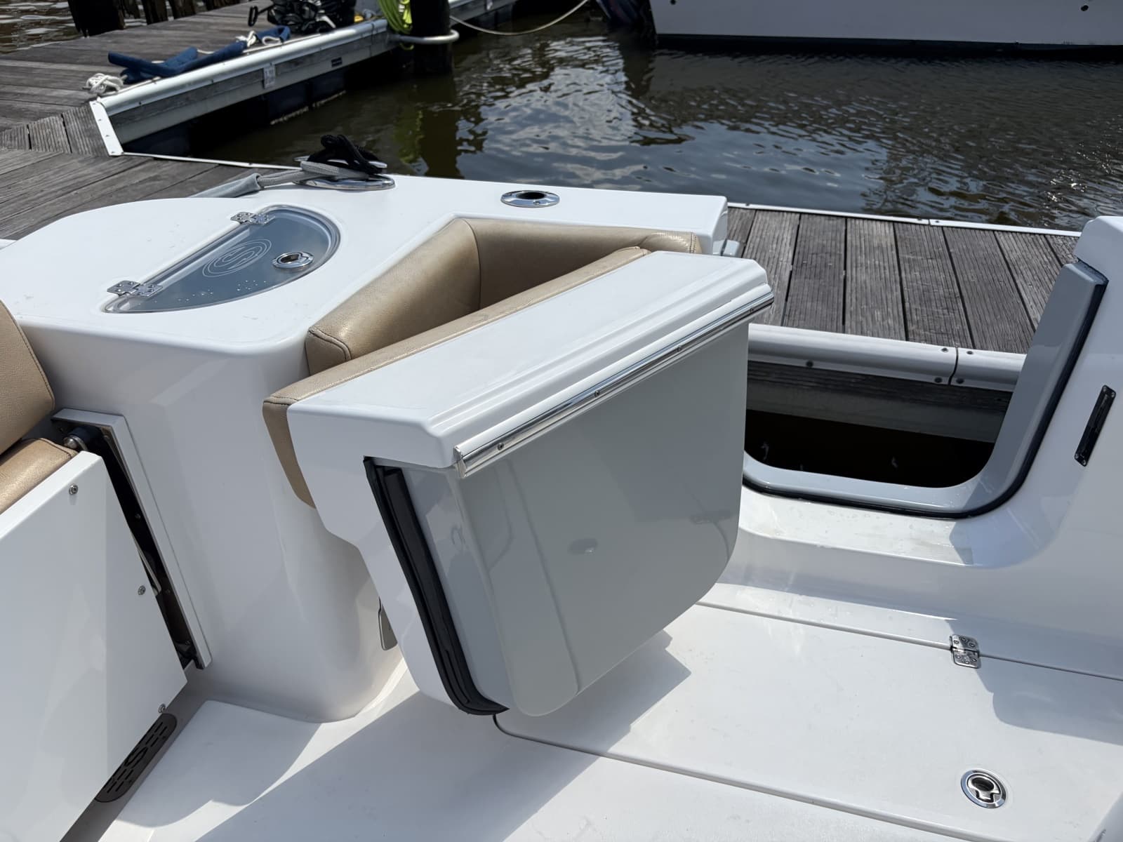 2018 Sportsman Open 312 Center Console - Photo 8
