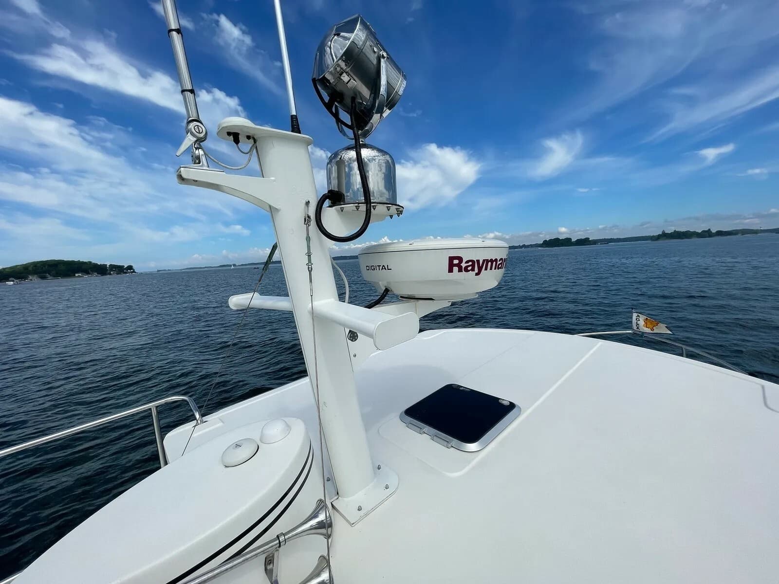 2010 Nordic Tugs 32/34 Pilothouse - Photo 15