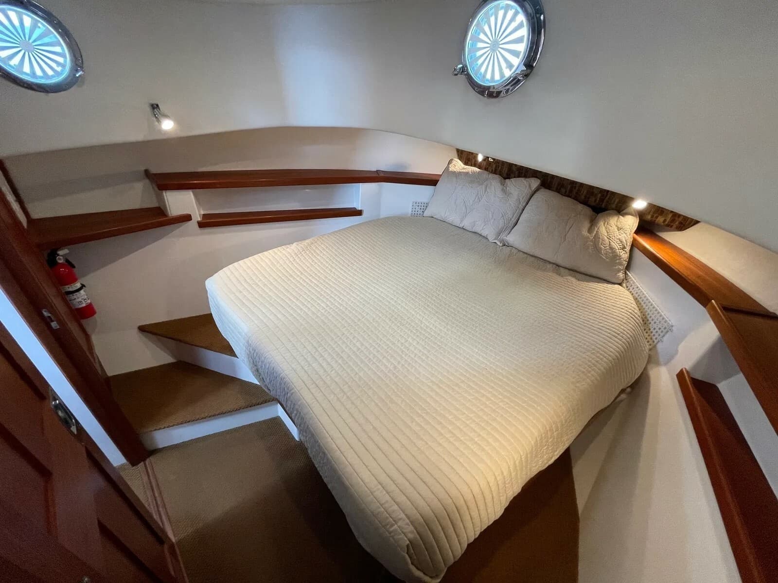 2010 Nordic Tugs 32/34 Pilothouse - Photo 40