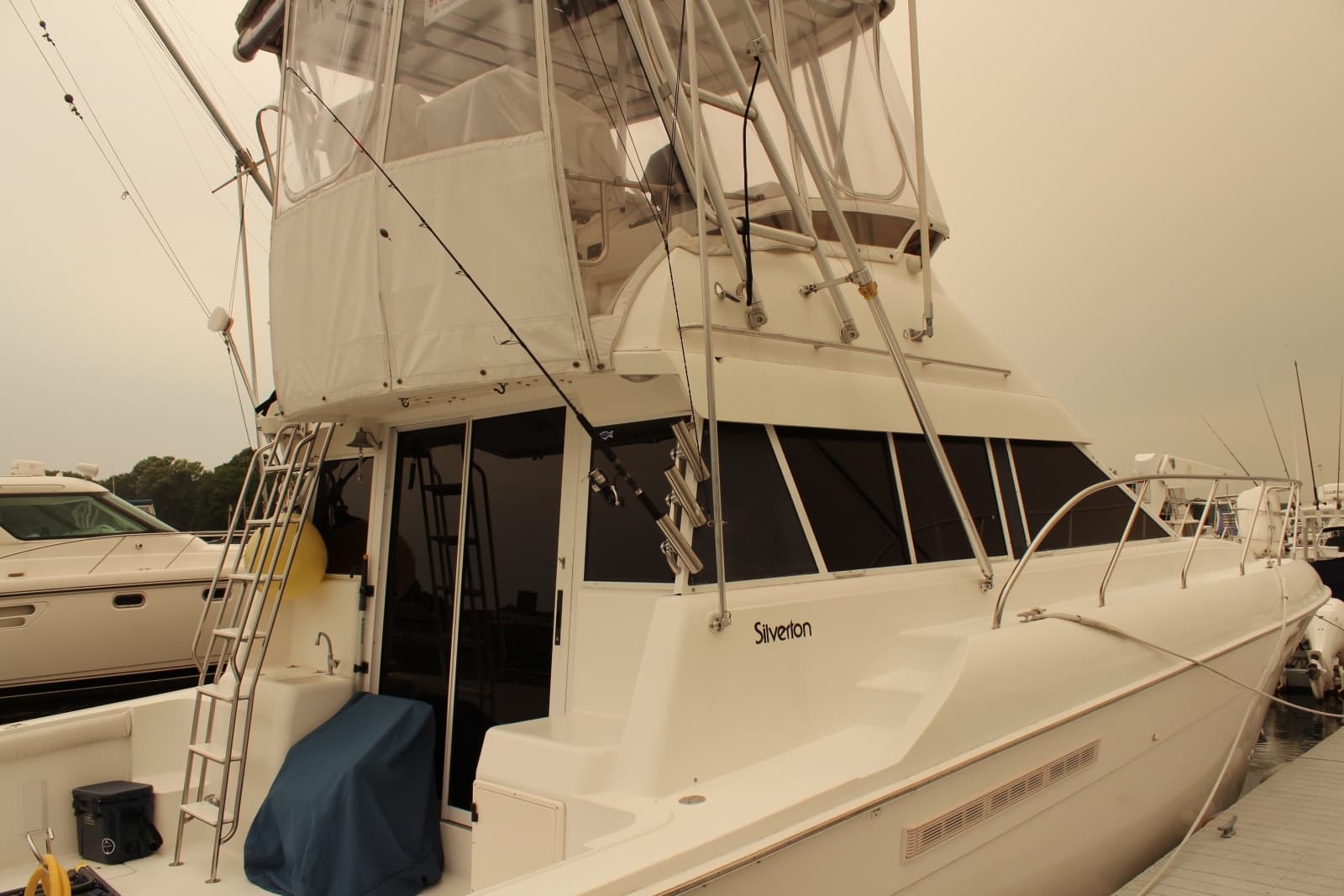 1996 Silverton Convertible - Photo 11