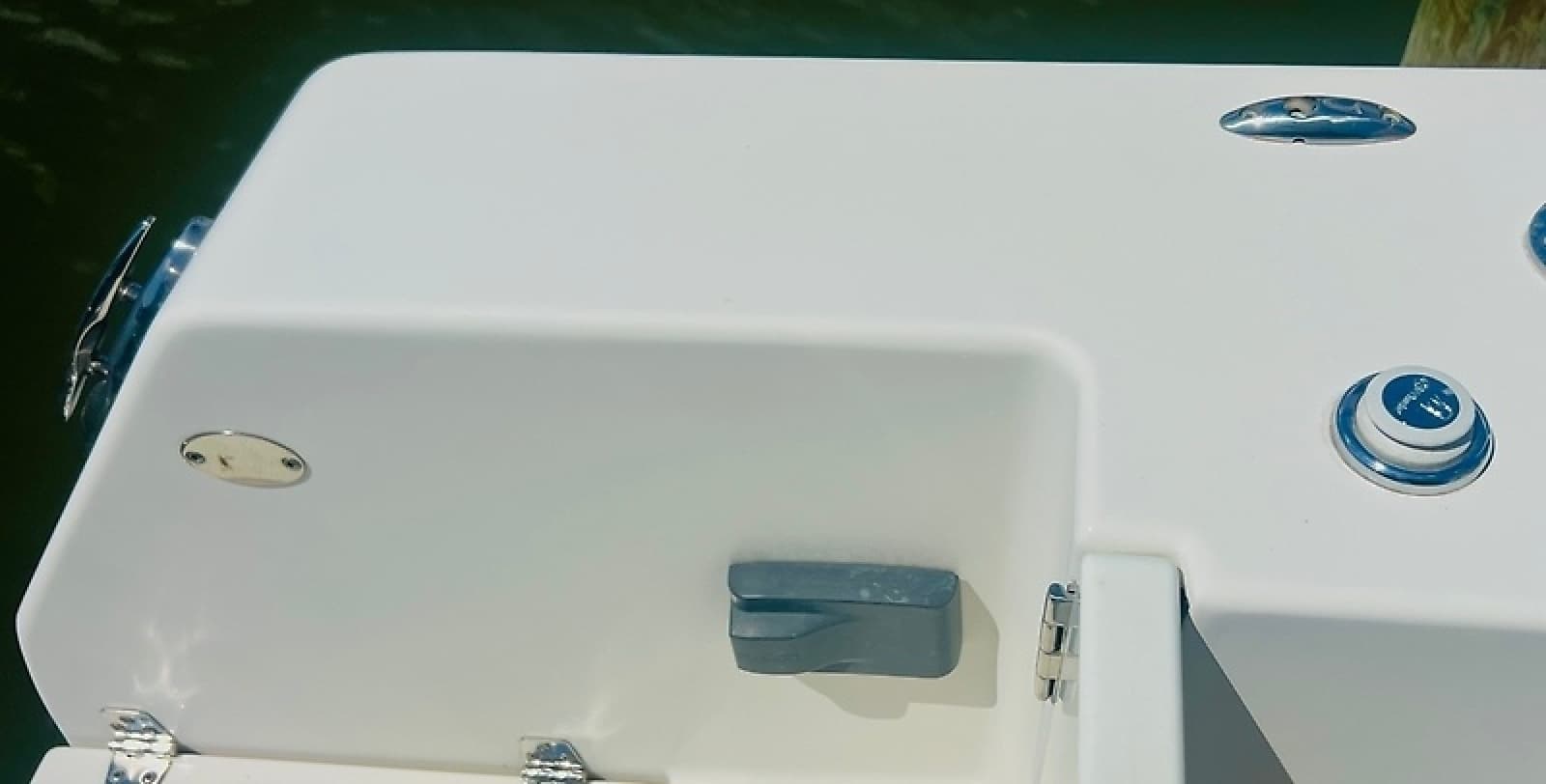 2017 Sailfish 320 CC - Photo 29