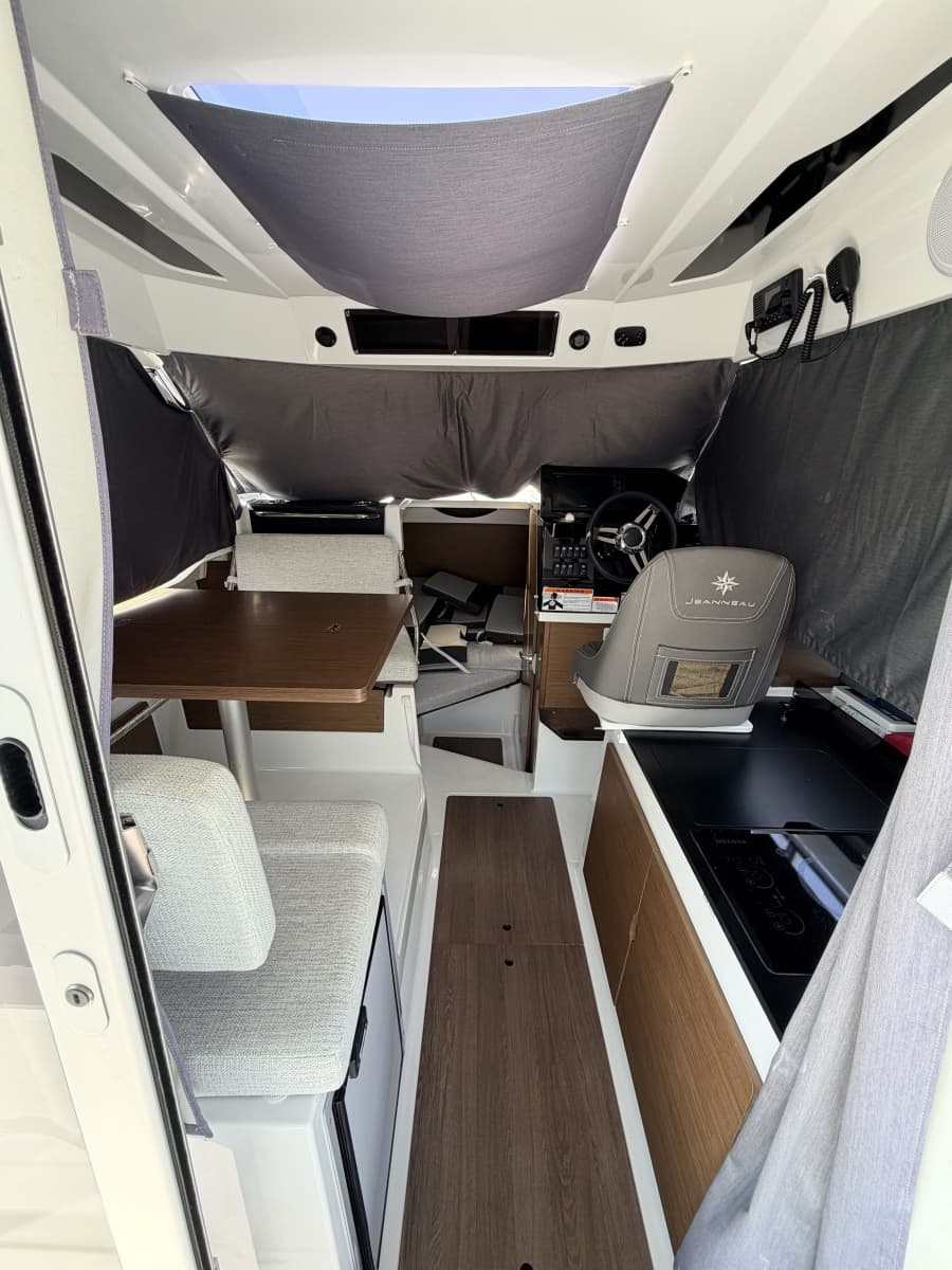2022 Jeanneau NC 795 - Photo 18