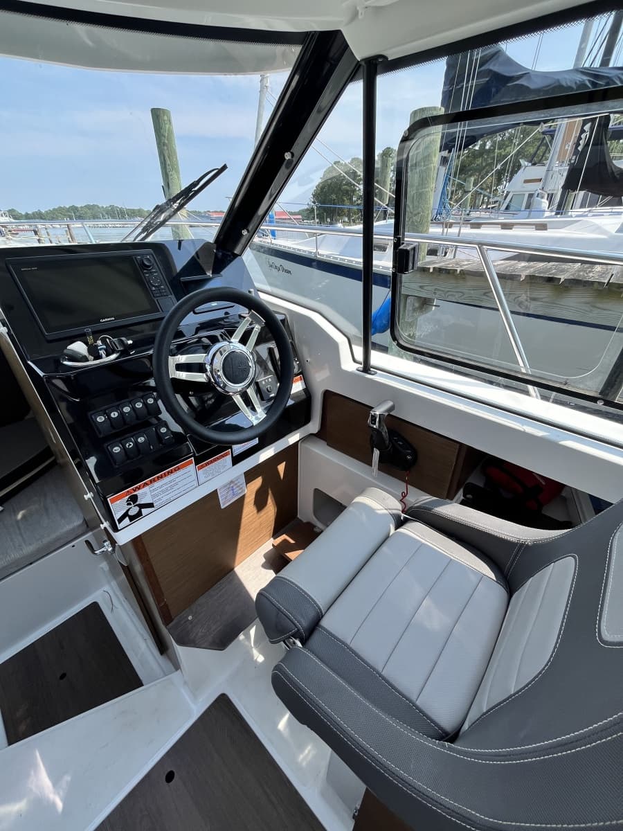 2022 Jeanneau NC 795 - Photo 6