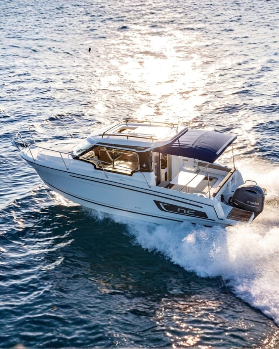 2022 Jeanneau NC 795 - Photo 1