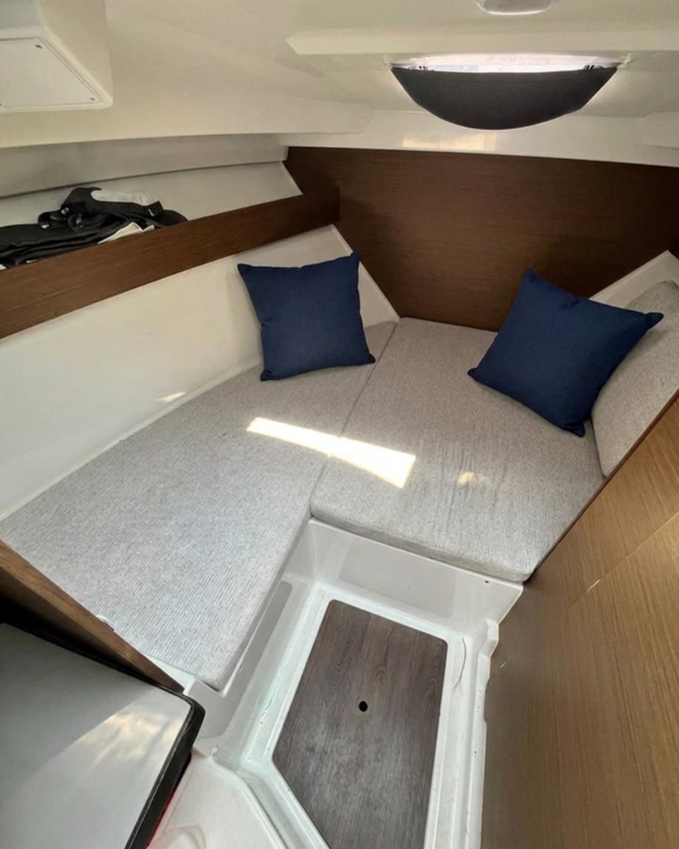 2022 Jeanneau NC 795 - Photo 7