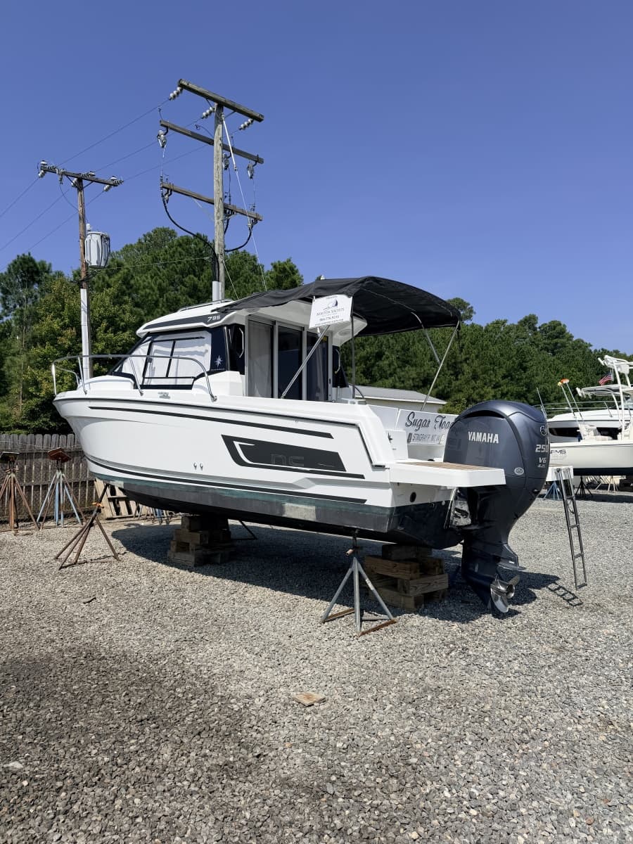 2022 Jeanneau NC 795 - Photo 5