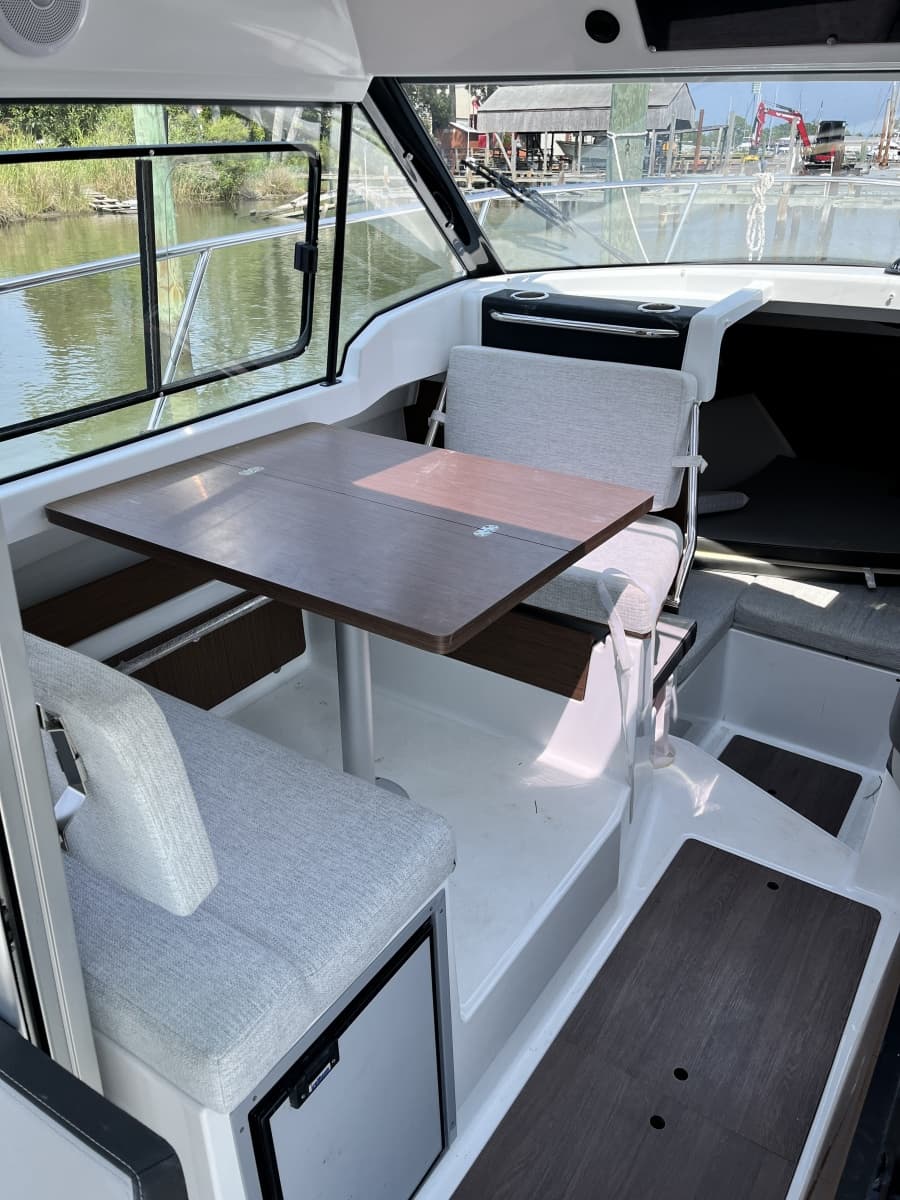 2022 Jeanneau NC 795 - Photo 4