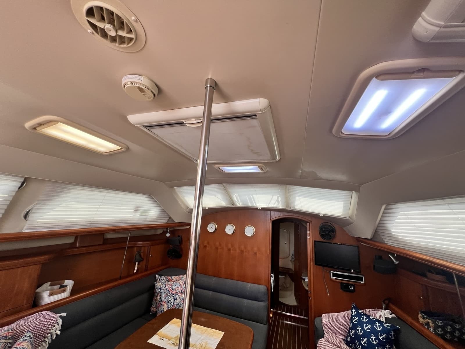 2007 Hunter 41 Deck Salon - Photo 41