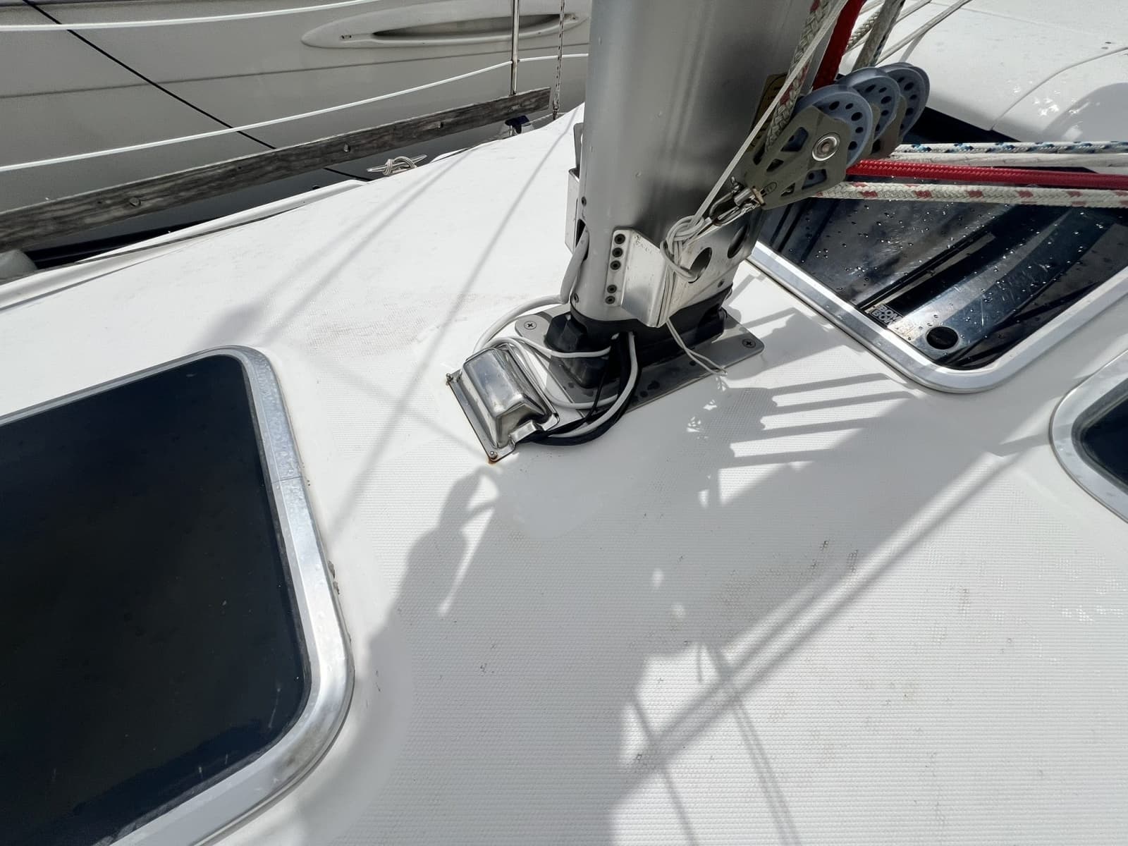 2007 Hunter 41 Deck Salon - Photo 18