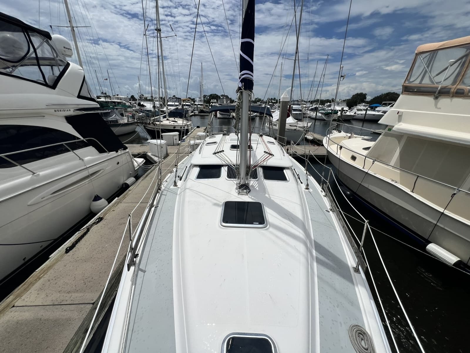 2007 Hunter 41 Deck Salon - Photo 16