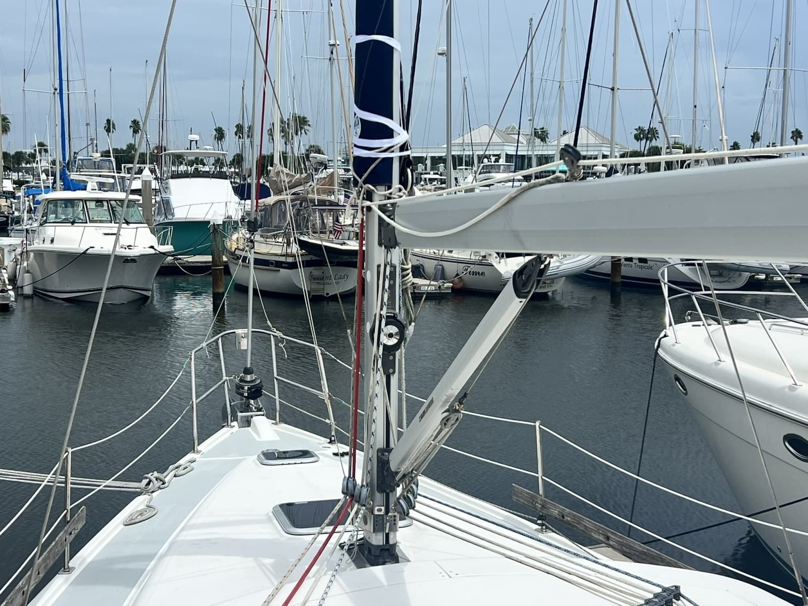 2007 Hunter 41 Deck Salon - Photo 19
