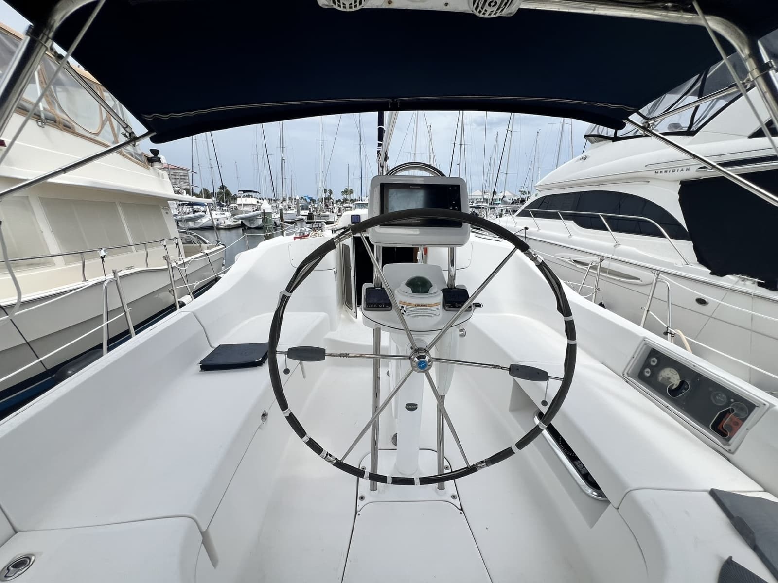 2007 Hunter 41 Deck Salon - Photo 25