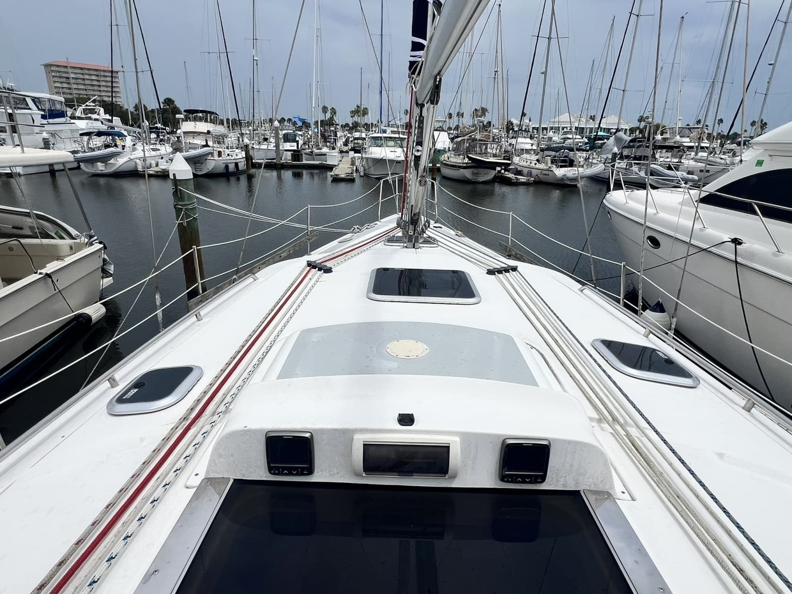 2007 Hunter 41 Deck Salon - Photo 15