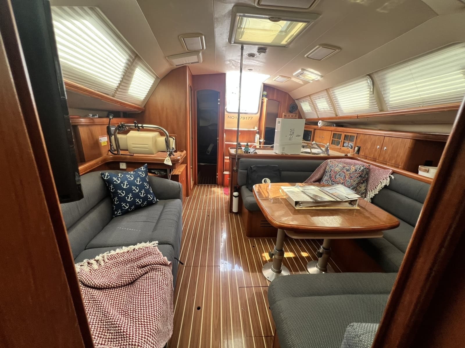 2007 Hunter 41 Deck Salon - Photo 45