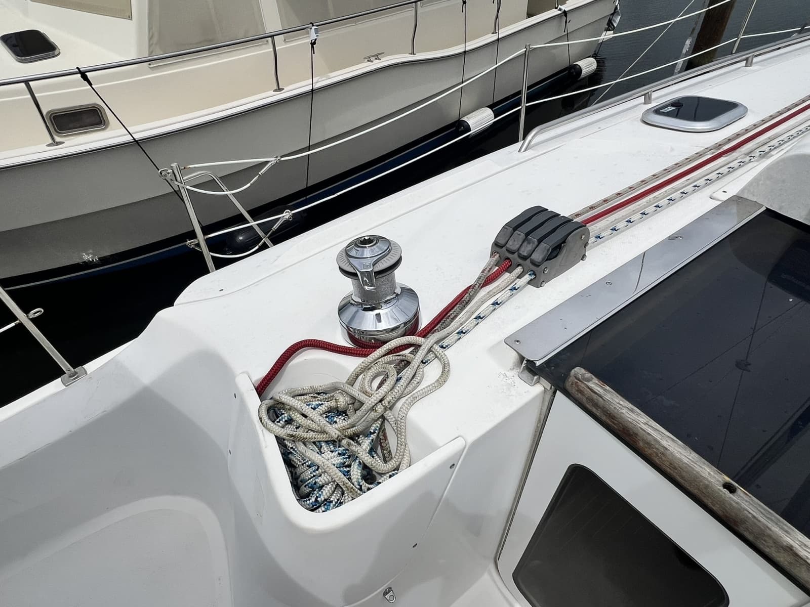 2007 Hunter 41 Deck Salon - Photo 14