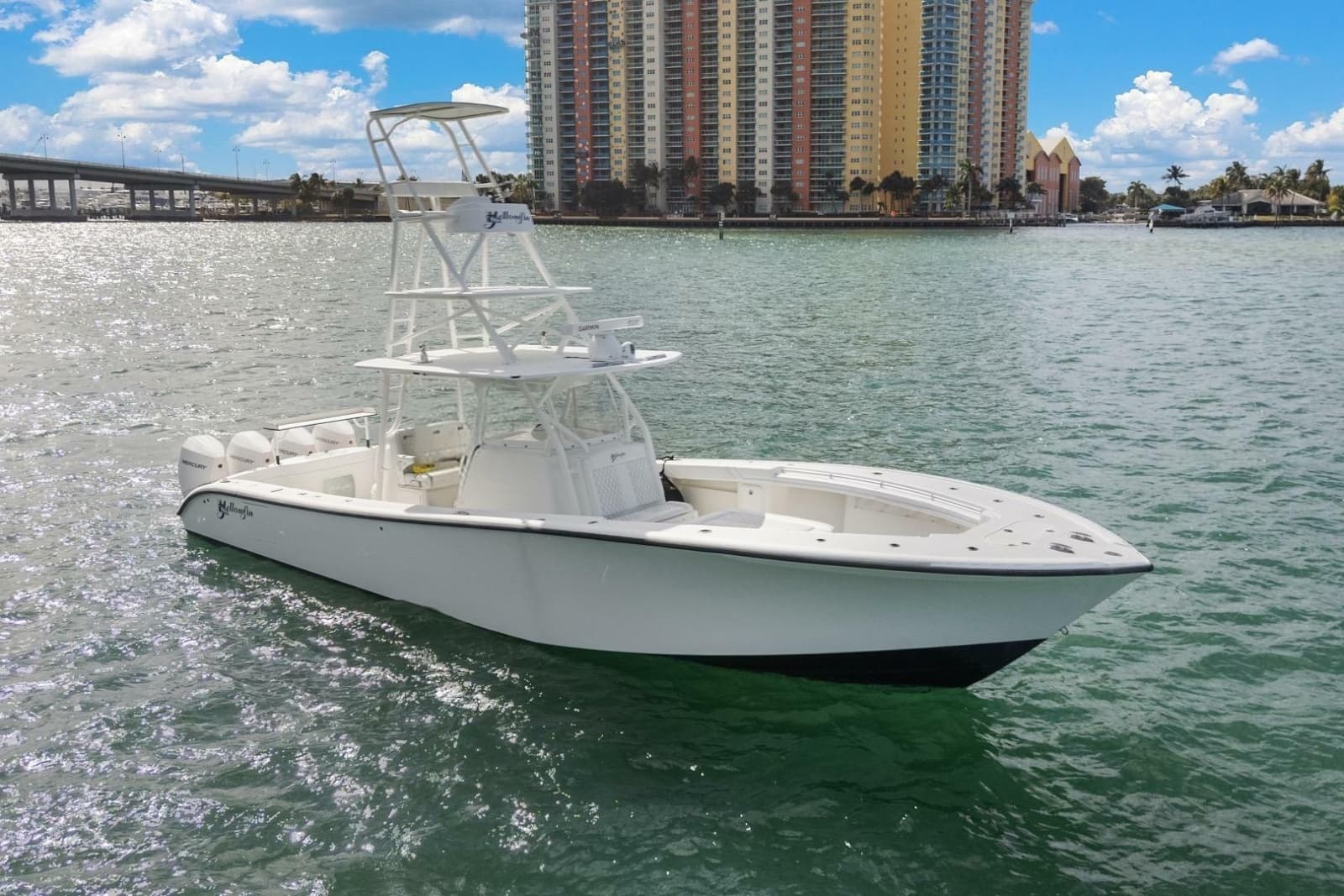 2015 Yellowfin 39 Offshore - Photo 3