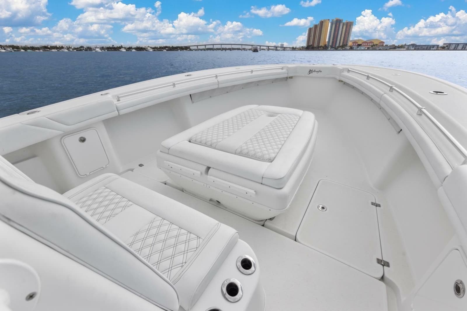 2015 Yellowfin 39 Offshore - Photo 9