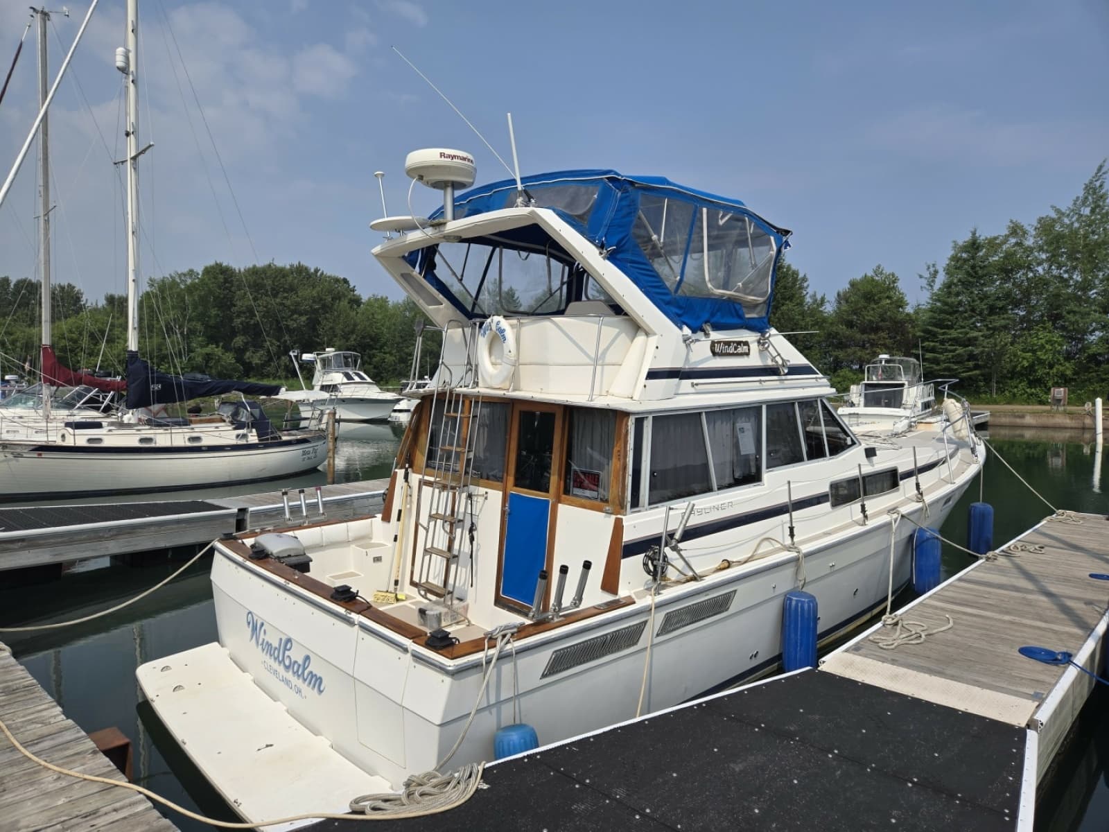1986 Bayliner 3870 - Photo 1