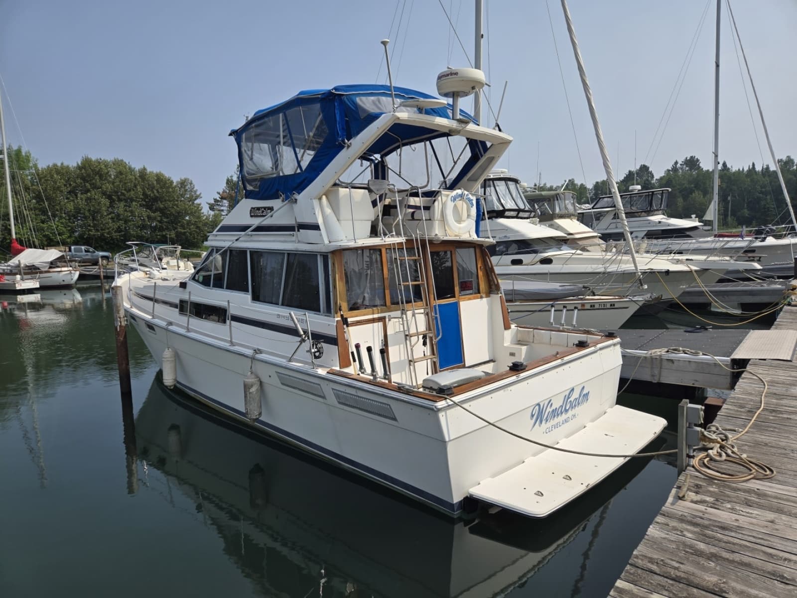 1986 Bayliner 3870 - Photo 2