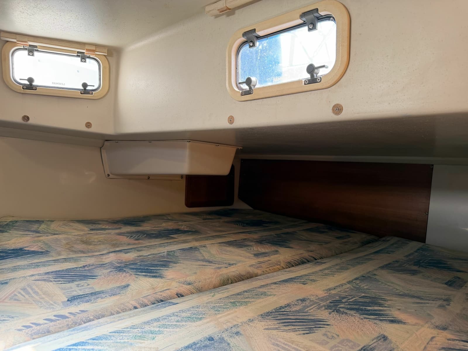1995 Catalina 36 Mk II - Photo 36