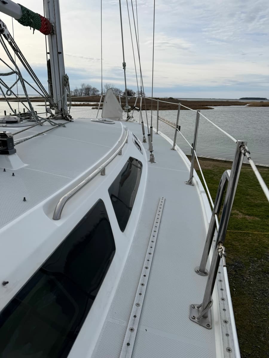 1995 Catalina 36 Mk II - Photo 16