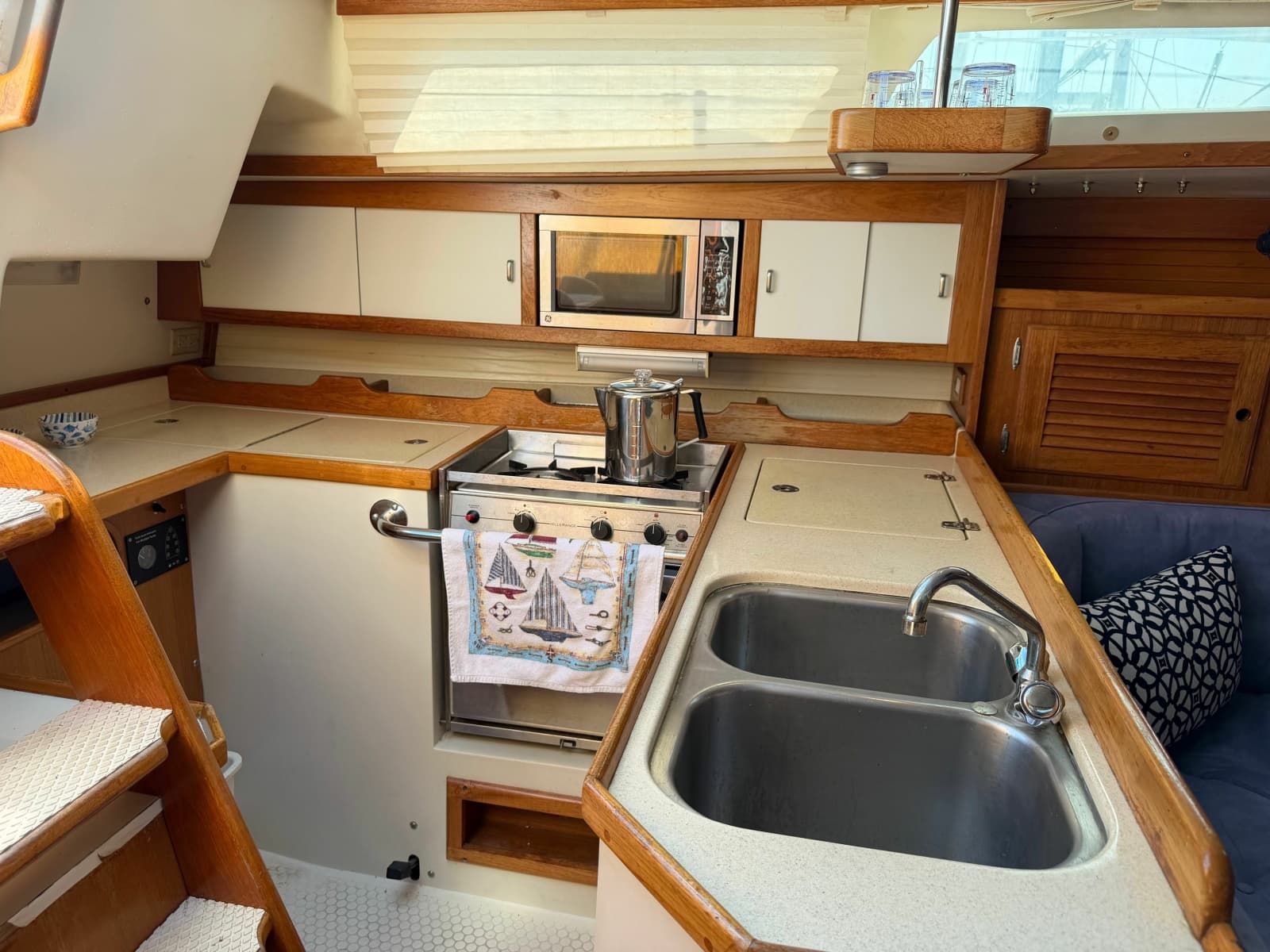 1995 Catalina 36 Mk II - Photo 29