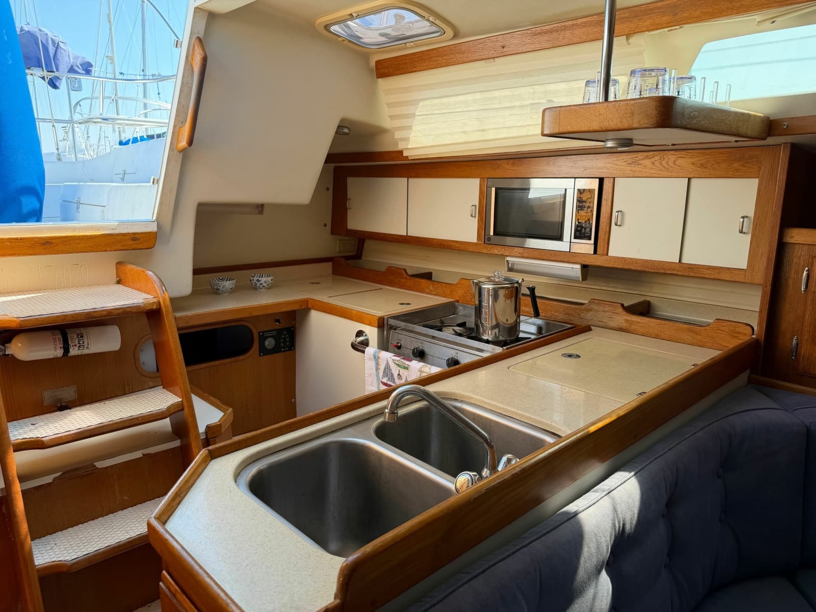 1995 Catalina 36 Mk II - Photo 27