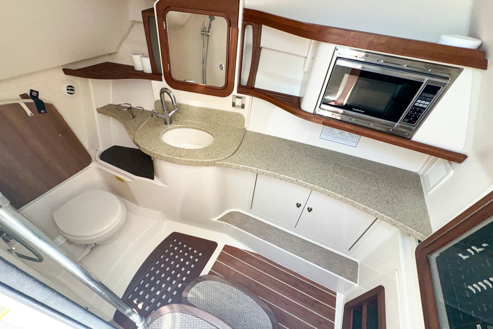 2015 Grady-White  - Photo 54