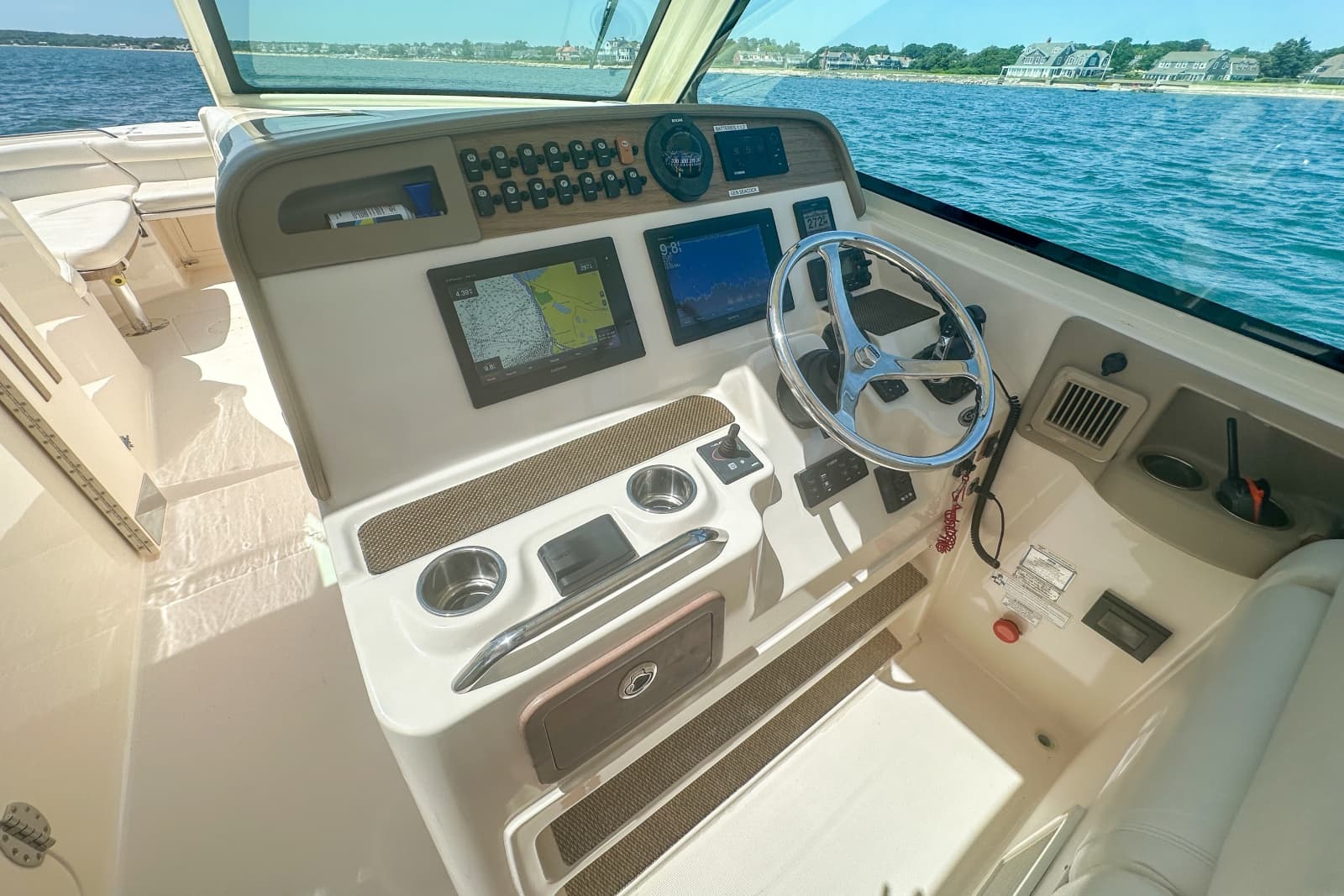 2015 Grady-White  - Photo 30