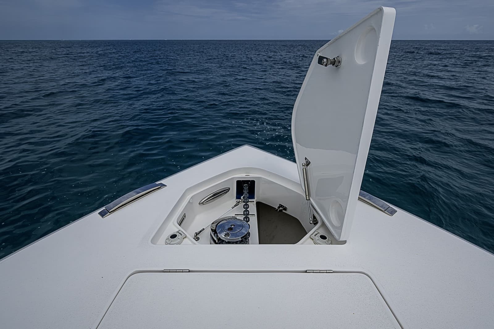 2023 Intrepid 375 Nomad FE - Photo 5