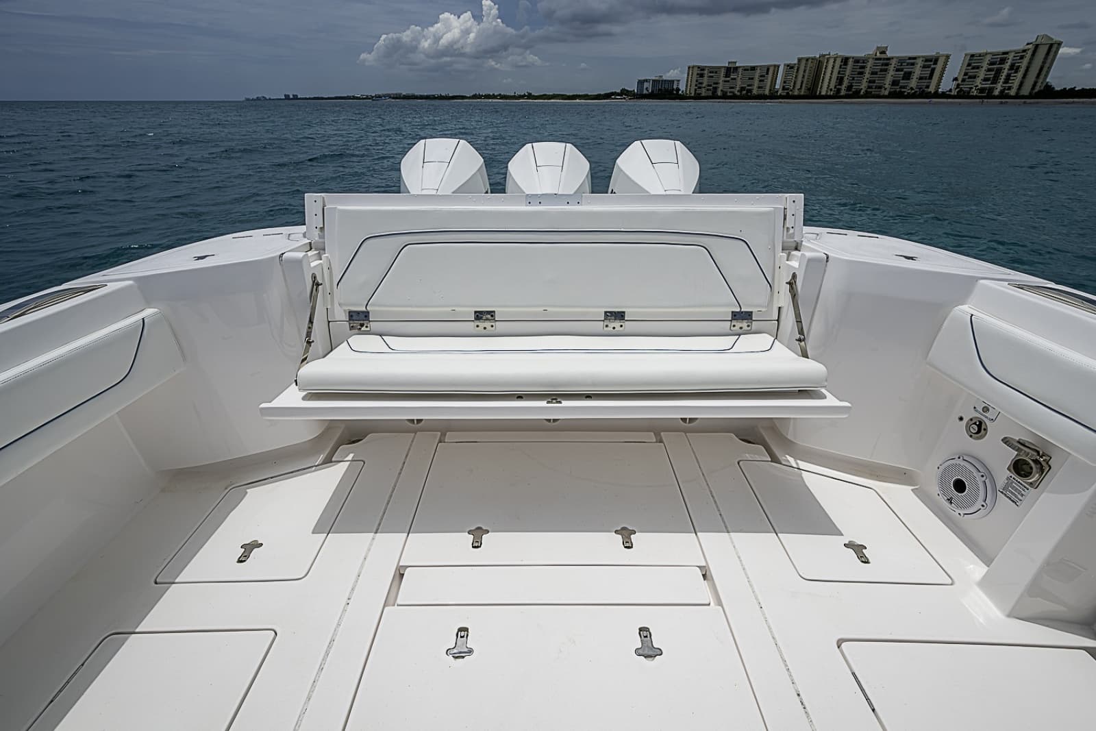 2023 Intrepid 375 Nomad FE - Photo 21
