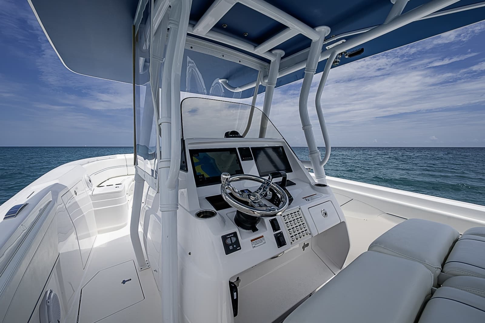 2023 Intrepid 375 Nomad FE - Photo 17