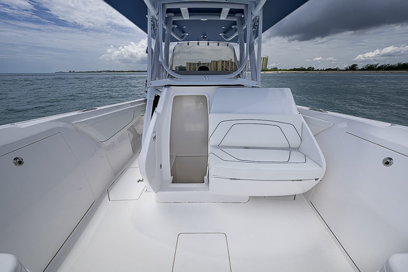 2023 Intrepid 375 Nomad FE - Photo 14