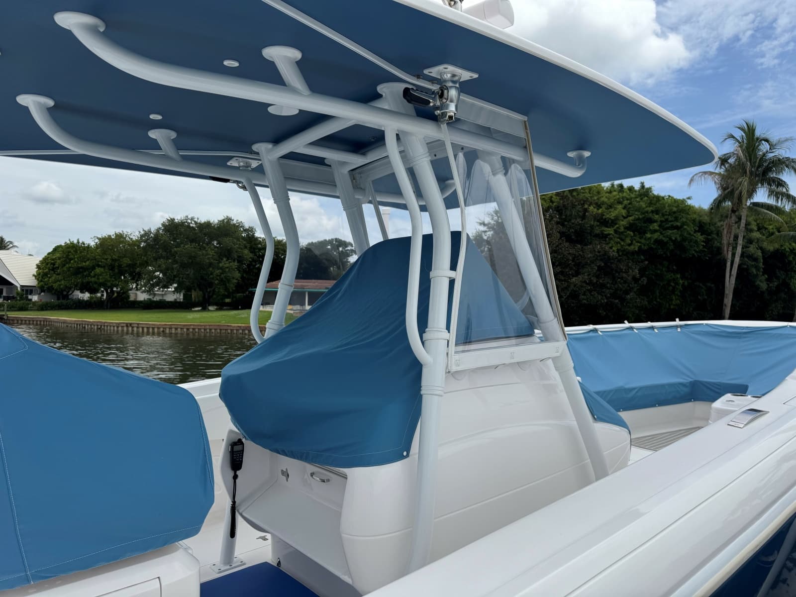 2023 Intrepid 375 Nomad FE - Photo 33