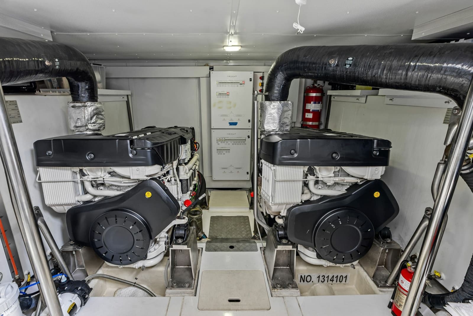 2021 Azimut Magellano 66 - Photo 65