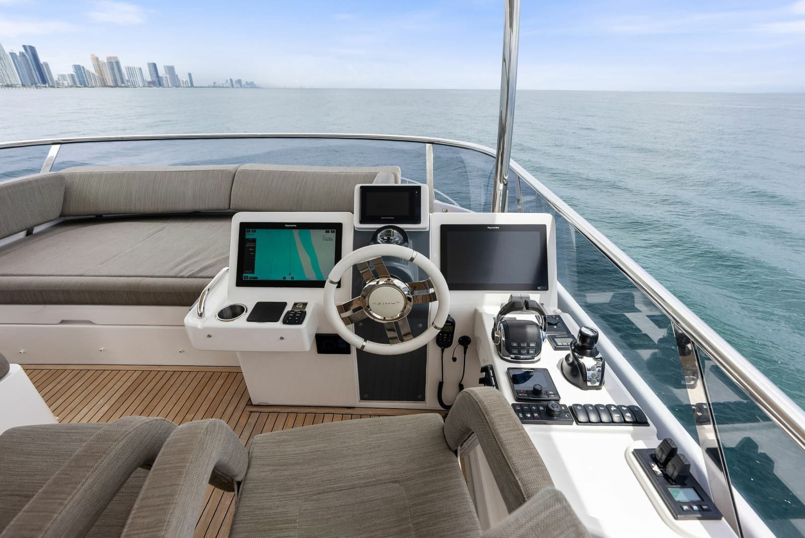 2021 Azimut Magellano 66 - Photo 20