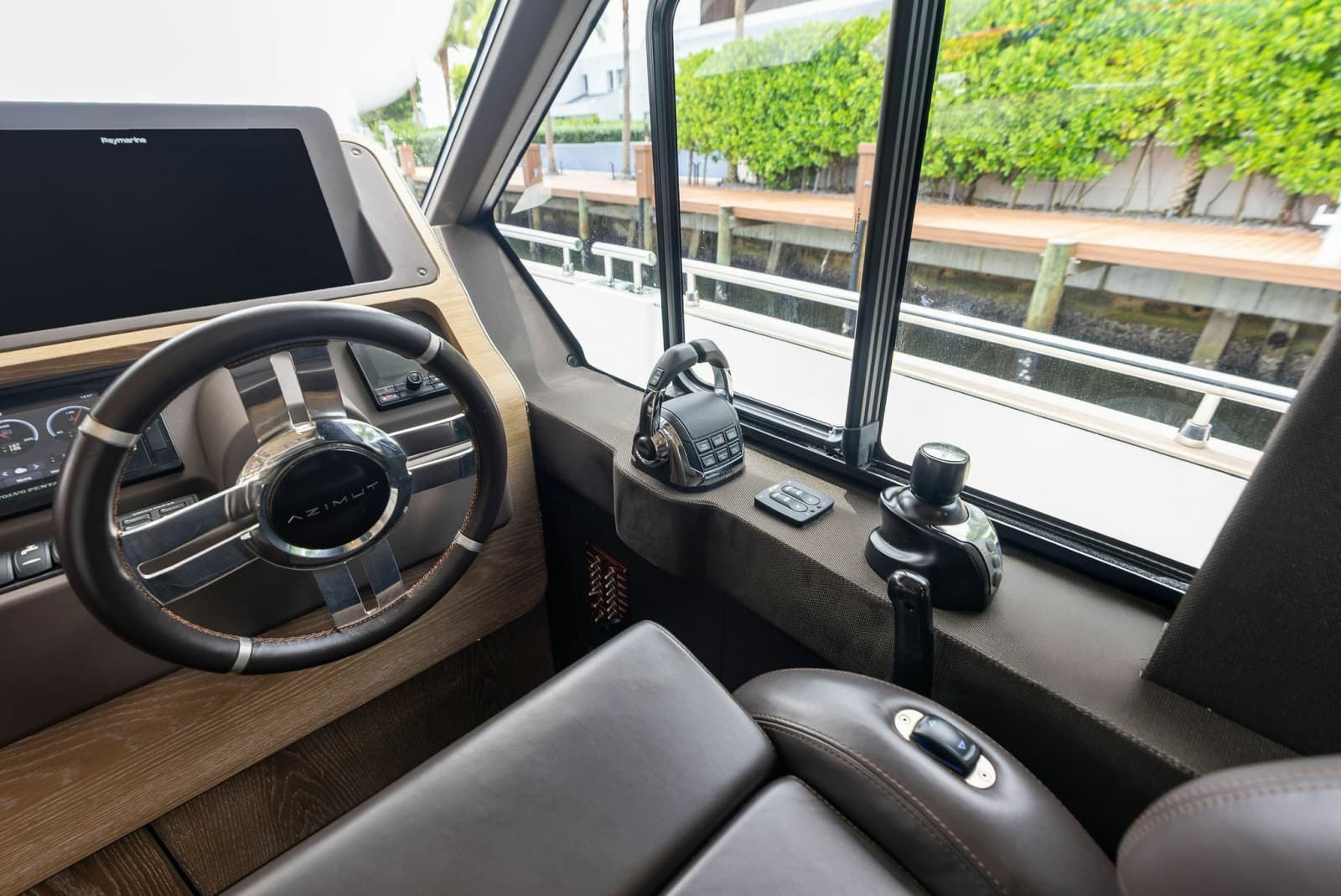 2021 Azimut Magellano 66 - Photo 28