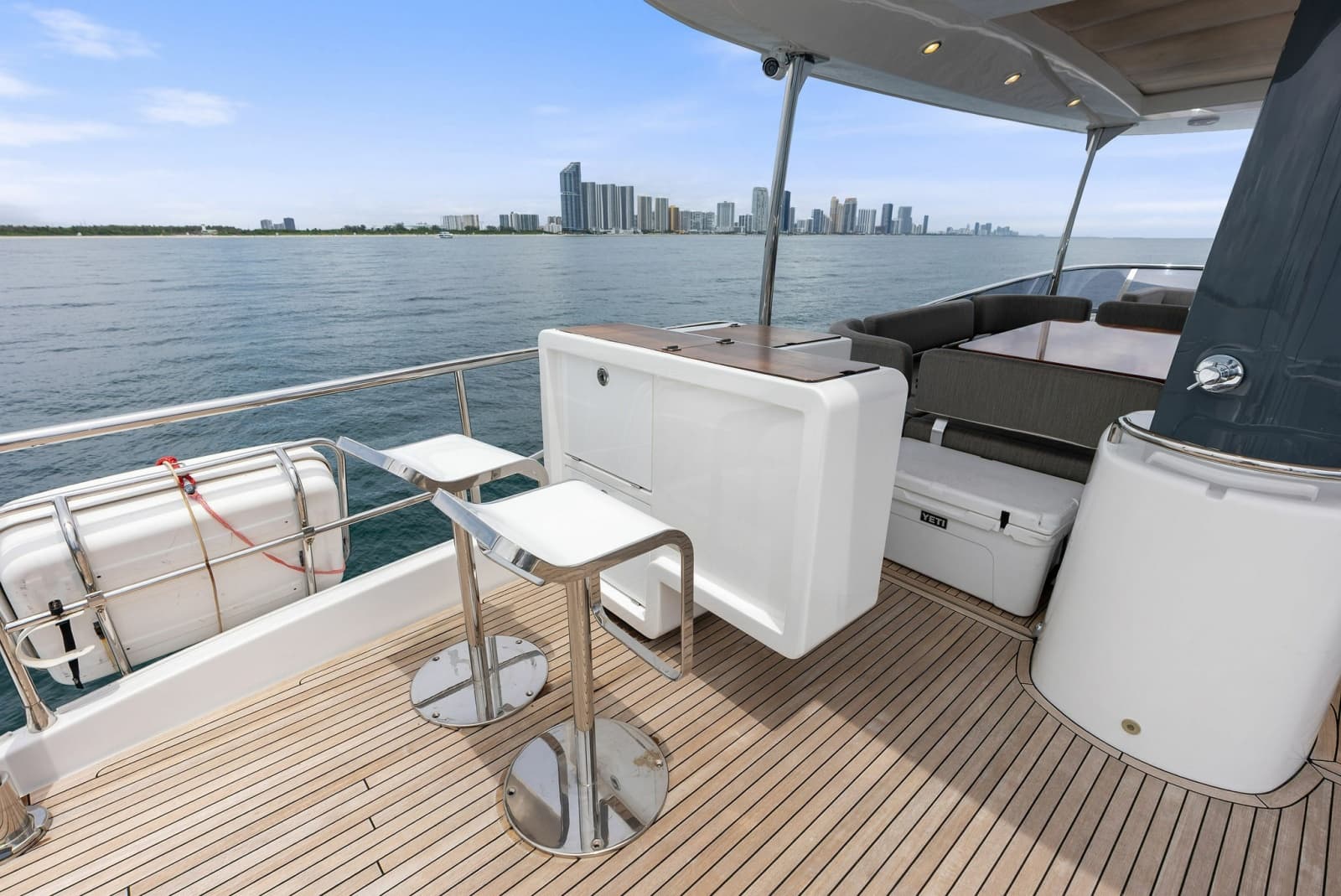 2021 Azimut Magellano 66 - Photo 21