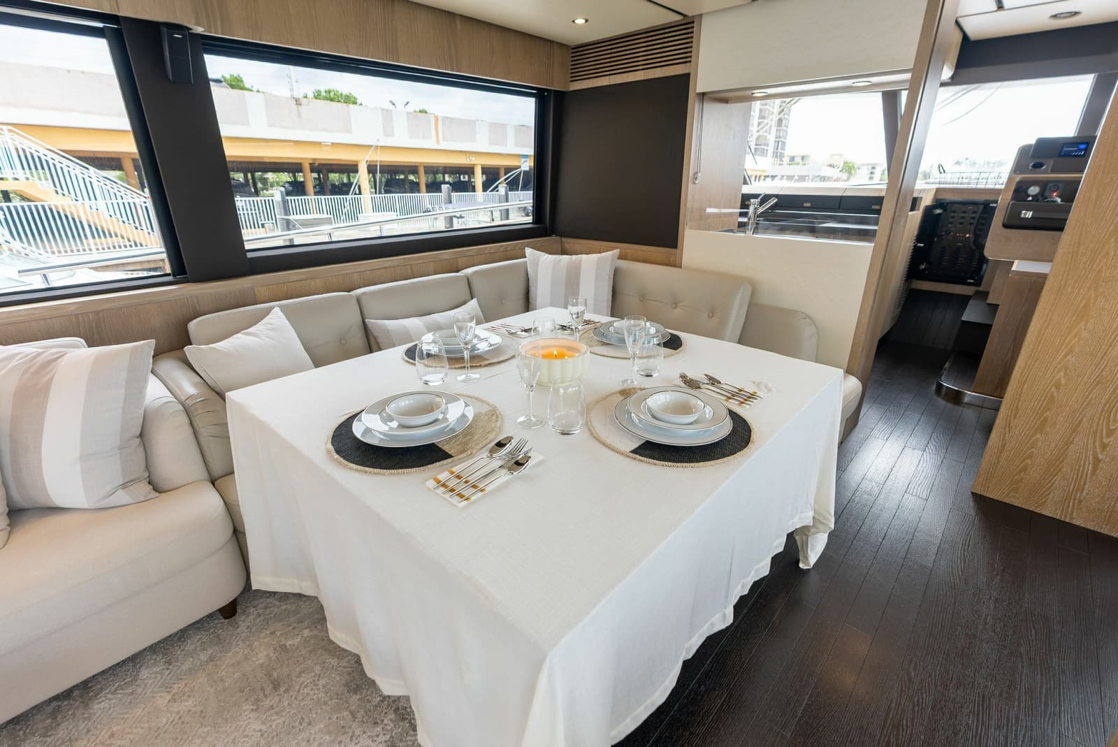 2021 Azimut Magellano 66 - Photo 36