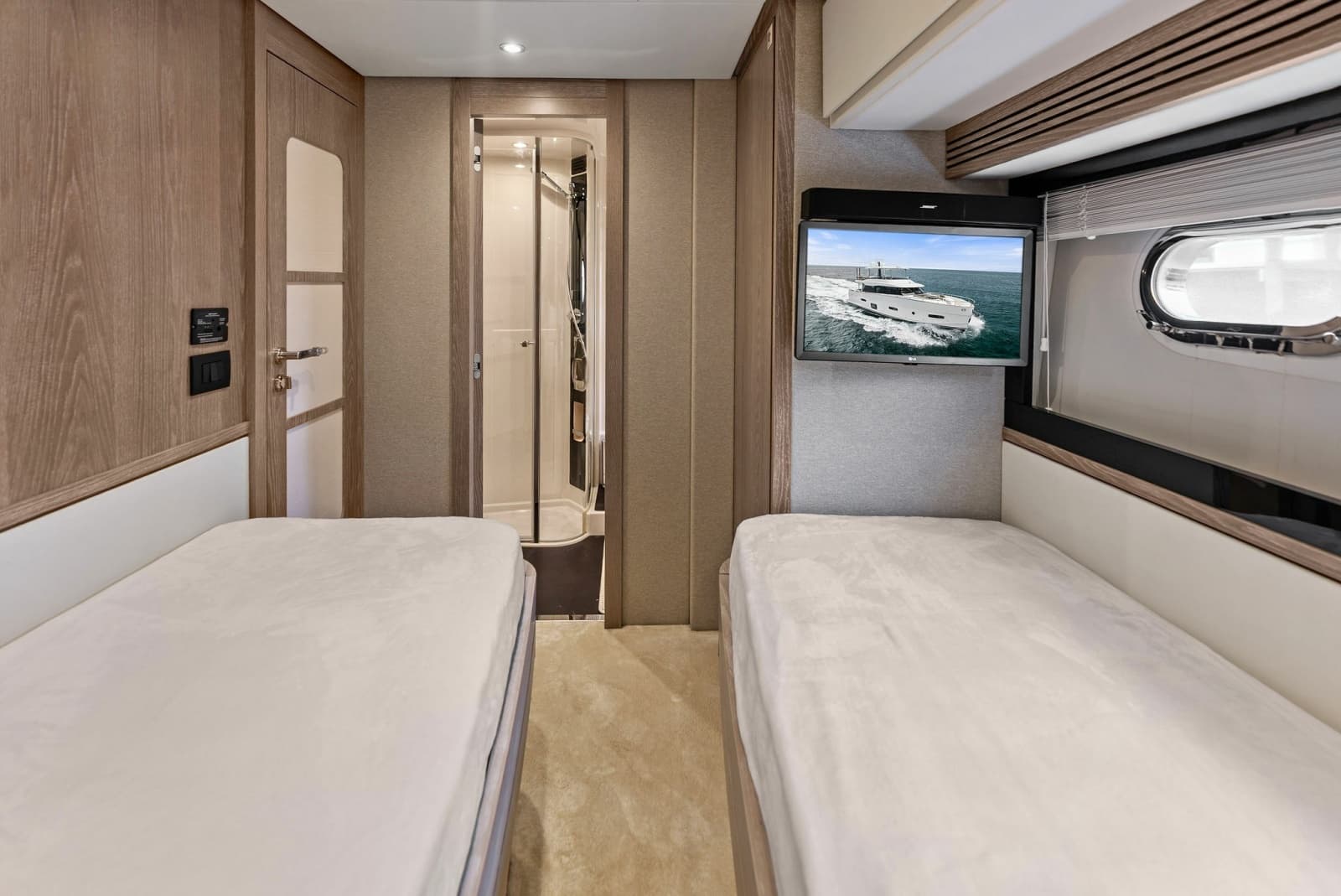 2021 Azimut Magellano 66 - Photo 59